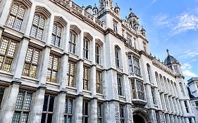 Deluxe Entire Apartment Between Covent Garden And St Pauls Cathedral